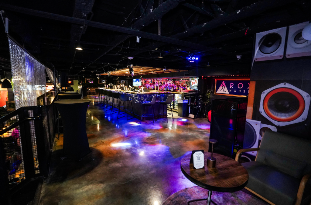 Roxy Room Bar Space